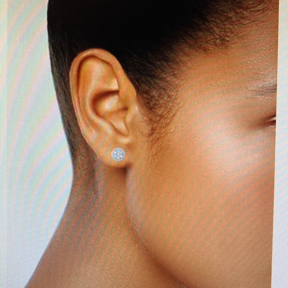 = BRAND NEW = STERLING SILVER Earrings $80 - Picture 2 of 4